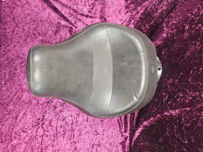 Harley Davidson OEM 83148363 Seat