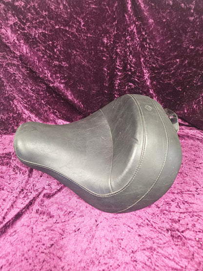 Harley Davidson OEM 83148363 Seat