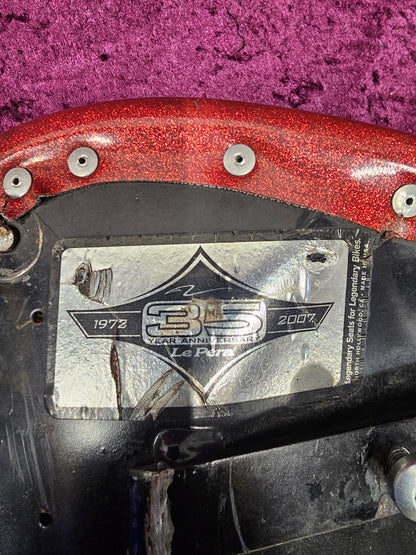 Le Pera 35th anniversary seat.